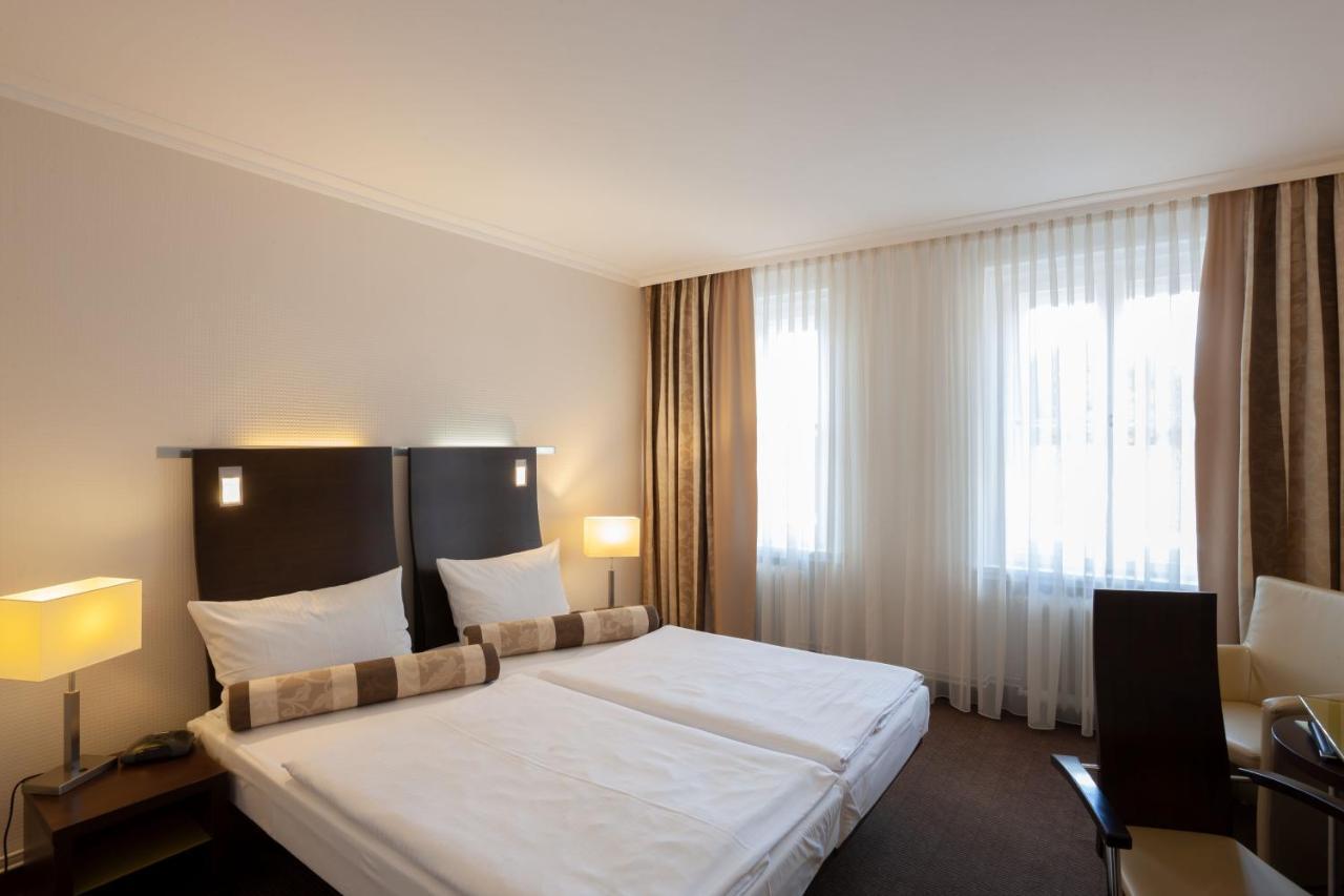 Hotel am See Salzgitter Buitenkant foto