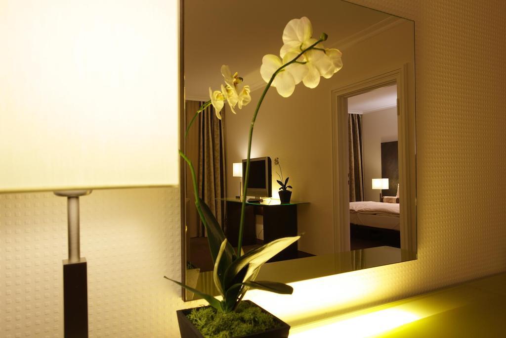 Hotel am See Salzgitter Buitenkant foto